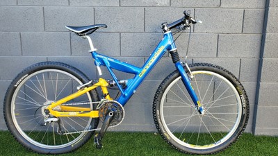 cannondale sobe team lizard mountain bike